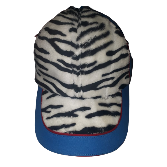 Cap with zebra print